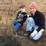 Photo of Erik Schmidt with son Rémy